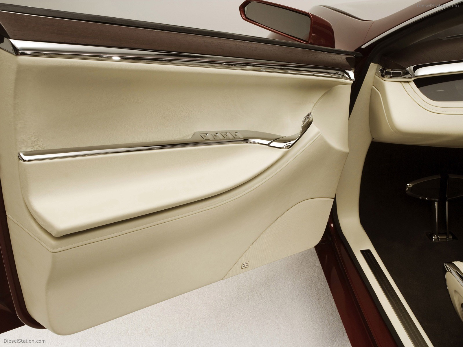 Lincoln MKR Concept